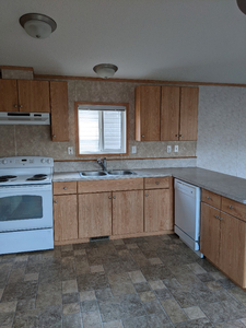 16' X 76' - 1,216sqft - 3 bed/2 bath USED Modular Home