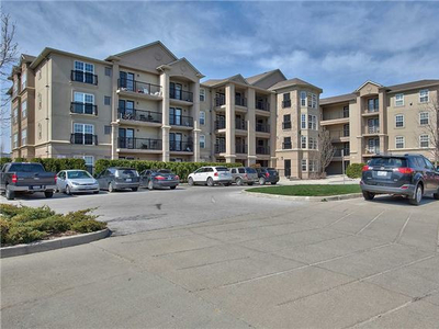 Exclusive Luxury 3bed Condo In Mississauga For Sale Under $550K