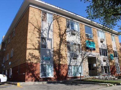 2 Bedroom Apartment Unit Regina SK For Rent At 1260