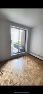 1 Bed Apartment Downtown Montreal Metro Place des Arts