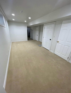 1 bedroom basement with laundry
