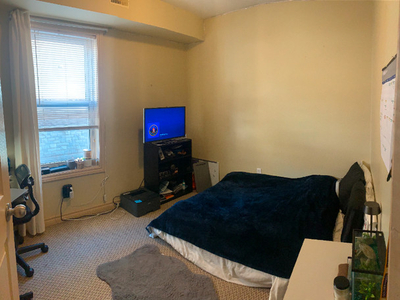 1 Bedroom Sublet For Female Students (Laurier/Waterloo)