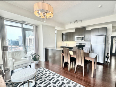 2 bed 2 bath in Sq one mississauga