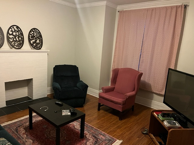 2 Bedroom Apartment Sublet Summer 2024, $2000/month, downtown