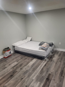 Bachelor Space for rent, Scarborough Area - 1700