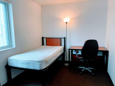 Bedroom in Waterloo For Rent - Near University!