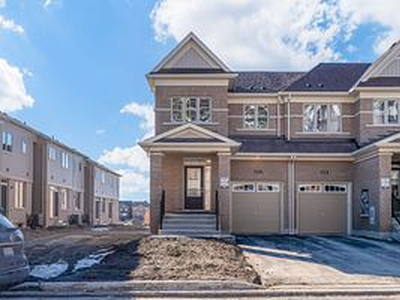 Brand New 4 Bedroom House for Rent North Oshawa MoveIn anytime!