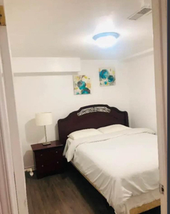 FULLY FURNISHED LARGE ROOM FOR 1-2 PEOPLE!