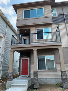 New 3 Bedroom 2.5 Bath Townhouse For Rent in Robinson Leduc