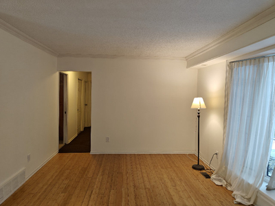 Renovated Beautiful House in Prime Location for Rent Oshawa