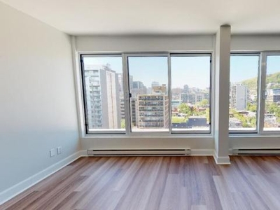 1 Bedroom Apartment Unit Montreal QC For Rent At 1739