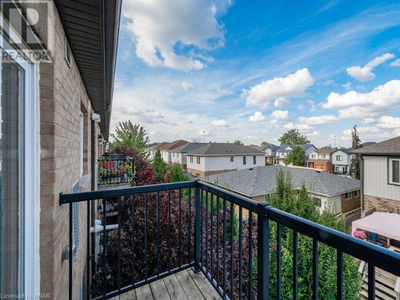 1 Bedroom 1Bath Condo Townhouse for Rental in Kitchener