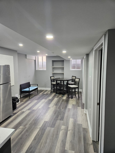 2 Bed for Rent in Brampton