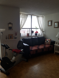 APARTMENT FOR SHORT TIME SUBLET , CLOSE TO SUBWAY STATION