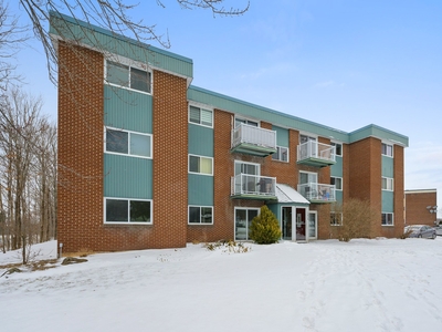 Condo/Apartment for sale, 1030 Rue Le Corbusier, Granby, QC J2G8V4, CA , in Granby, Canada