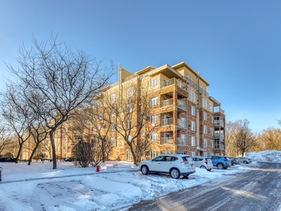 Condo/Apartment for sale, 2445 Boul. St-Martin E., Duvernay, QC H7E5L8, CA, in Laval, Canada