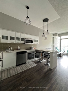 Condo/Apartment for sale, E615 - 555 Wilson Ave, in Toronto, Canada