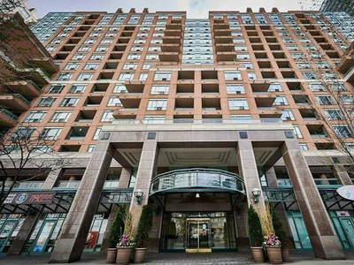 Downtown Toronto 1 bd Condo Avail Immediately - Bay & College