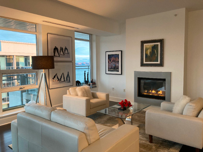 Exquisite Penthouse at Kings Wharf, Dartmouth NS