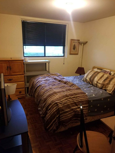 Fully furnished room looking for a clean FEMALE roommate only