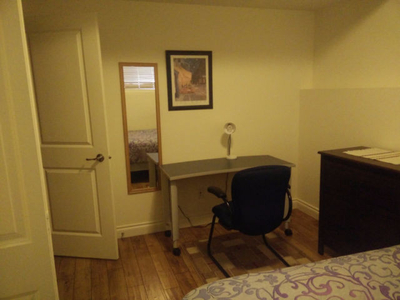 Furnished bedroom in shared lower floor, all utilities included