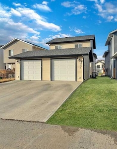 House For Sale In Crystal Landing, Grande Prairie, Alberta