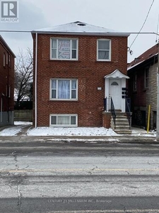 House For Sale In Mount Dennis, Toronto, Ontario