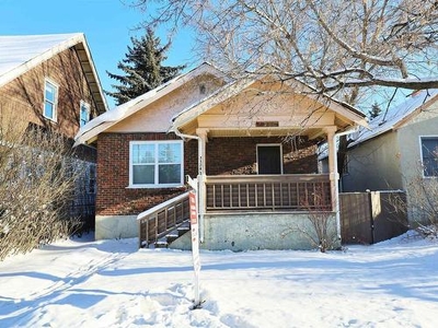 House For Sale In Parkdale, Edmonton, Alberta