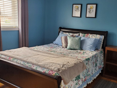 LARGE FURNISHED ROOM AVAILABLE FEBRUARY 01. 2022