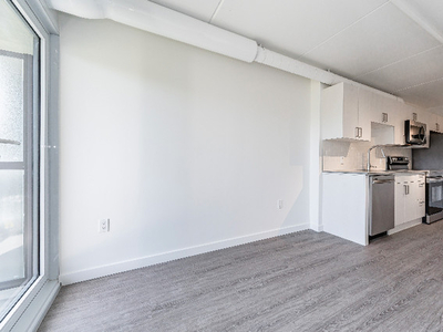 NEW!! 1 Bed Suites* Near Downtown Kitchener* Gym Coming Soon!