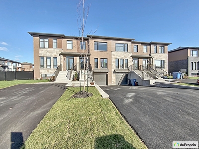 New Townhouse for sale Longueuil (Vieux-Longueuil) 4 bedrooms