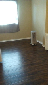 Private Room Available in Evans Ave, Halifax, NS-B3M1C5 to Rent