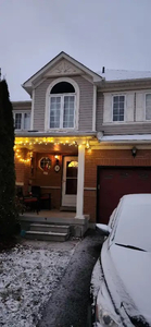 Shared rental townhouse in Whitby - Feb 1st.