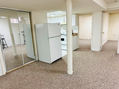 Very Spacious 2 Bedroom Mississauga Basement