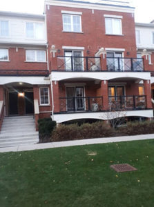 AVAILABLE 2 BEDROOM FOR RENT IN OAKVILLE, PRIME LOCATION