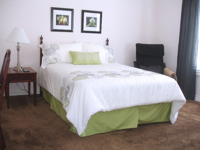 SHORT TERM FURNISHED RENTAL for SINGLE MALE GUEST ONLY UPTOWN