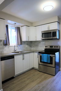 Spacious, LEGAL 3 Bedroom Apartment Steps from Oshawa Centre.