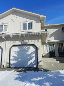 Saskatoon Townhouse For Rent | Briarwood | Fabulous 2 bedroom townhouse in