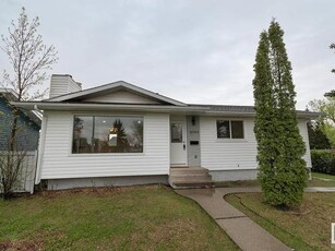 House For Sale In Fraser, Edmonton, Alberta