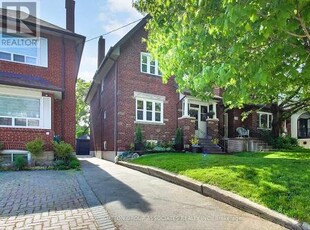 House For Sale In Humewood, Toronto, Ontario