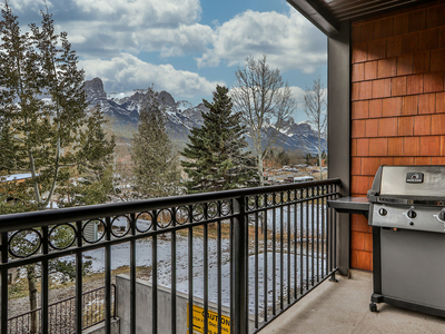 Canmore Condo Unit For Rent | 2 bedroom unit with resort