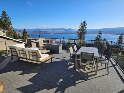 West Kelowna Apartment For Rent | FULLY FURNISHED LAKEVIEW FAMILY HOME