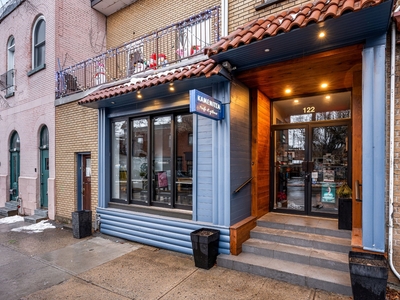 House for sale, 120-124 Av. Fairmount O., Le Plateau-Mont-Royal, QC H2T2M5, CA , in Montreal, Canada