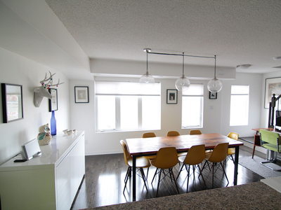 Toronto Pet Friendly Townhouse For Rent | Bright, Modern, Upper Level Townhouse