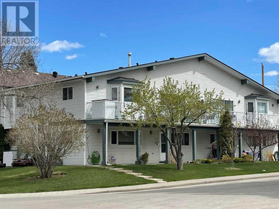 3340 41 Street SW Calgary, Alberta