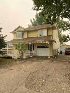 Great home for Sale in Peace River