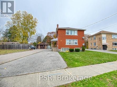House For Sale In Rosemount, Kitchener, Ontario