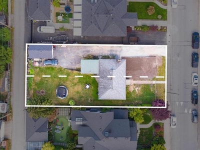 Vacant Land For Sale In Grand Boulevard, North Vancouver, British Columbia
