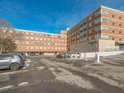 414 - 1415 Lawrence Ave W