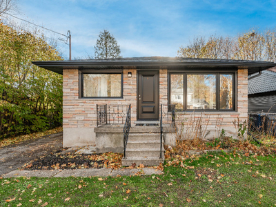 Charming 3+1-bedroom bungalow on an expansive 50 ft x 110 ft lot